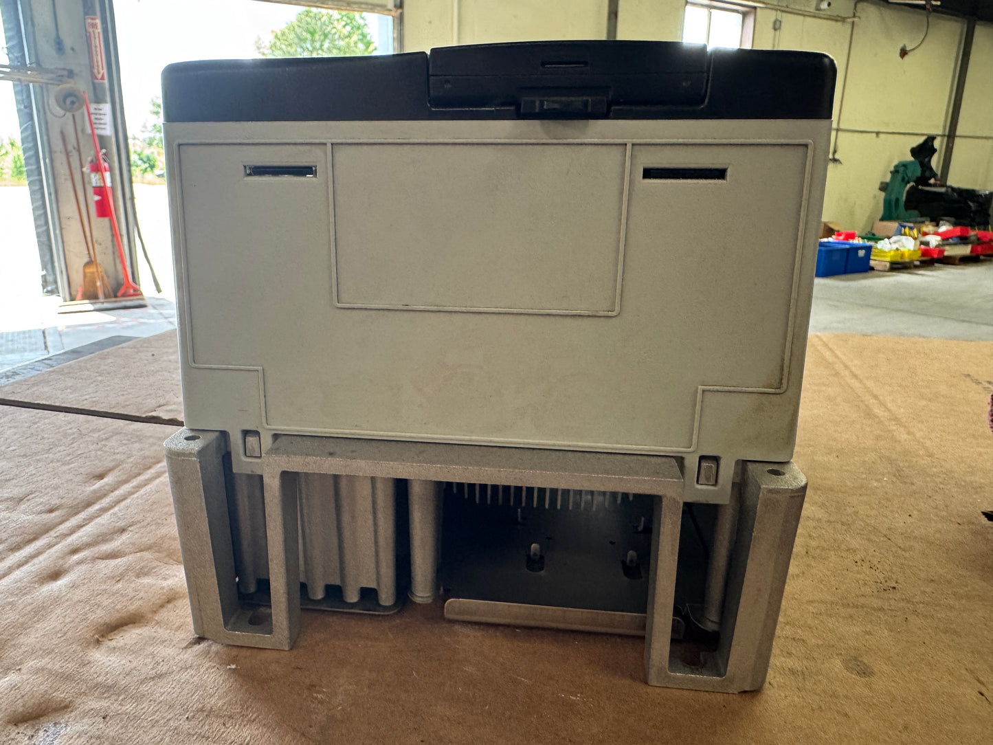 Allen-Bradley 20AD011A3AYNANC0 Variable Frequency Drive 480V AC 3-Phase Untested Surplus
