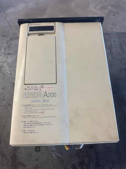 Mitsubishi Electric VFD Inverter FR-A220-7.5K-11 200-230V AC Input