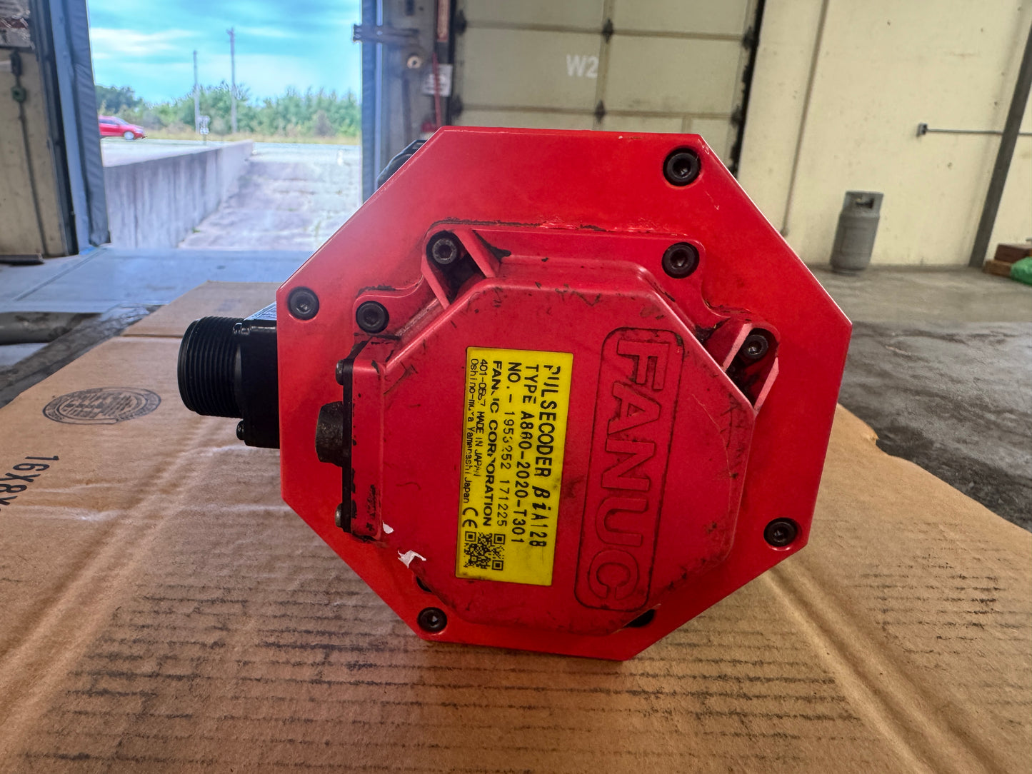 FANUC AC Servo Motor A06B-0075-B203 - 1 kW 2000 RPM