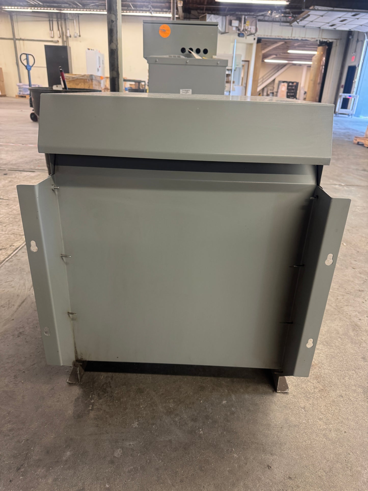 Hammond Power Solutions NMK045KB Three Phase Dry Type Transformer Untested Surplus