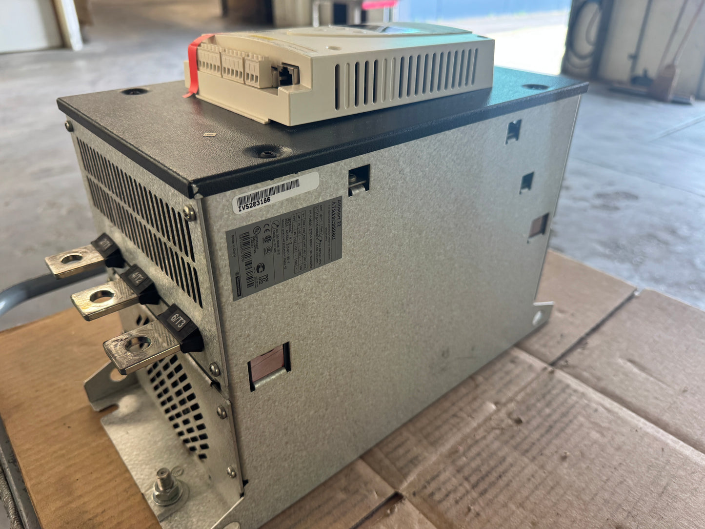 Schneider Electric ATS22C25S6U Soft Starter Untested Surplus