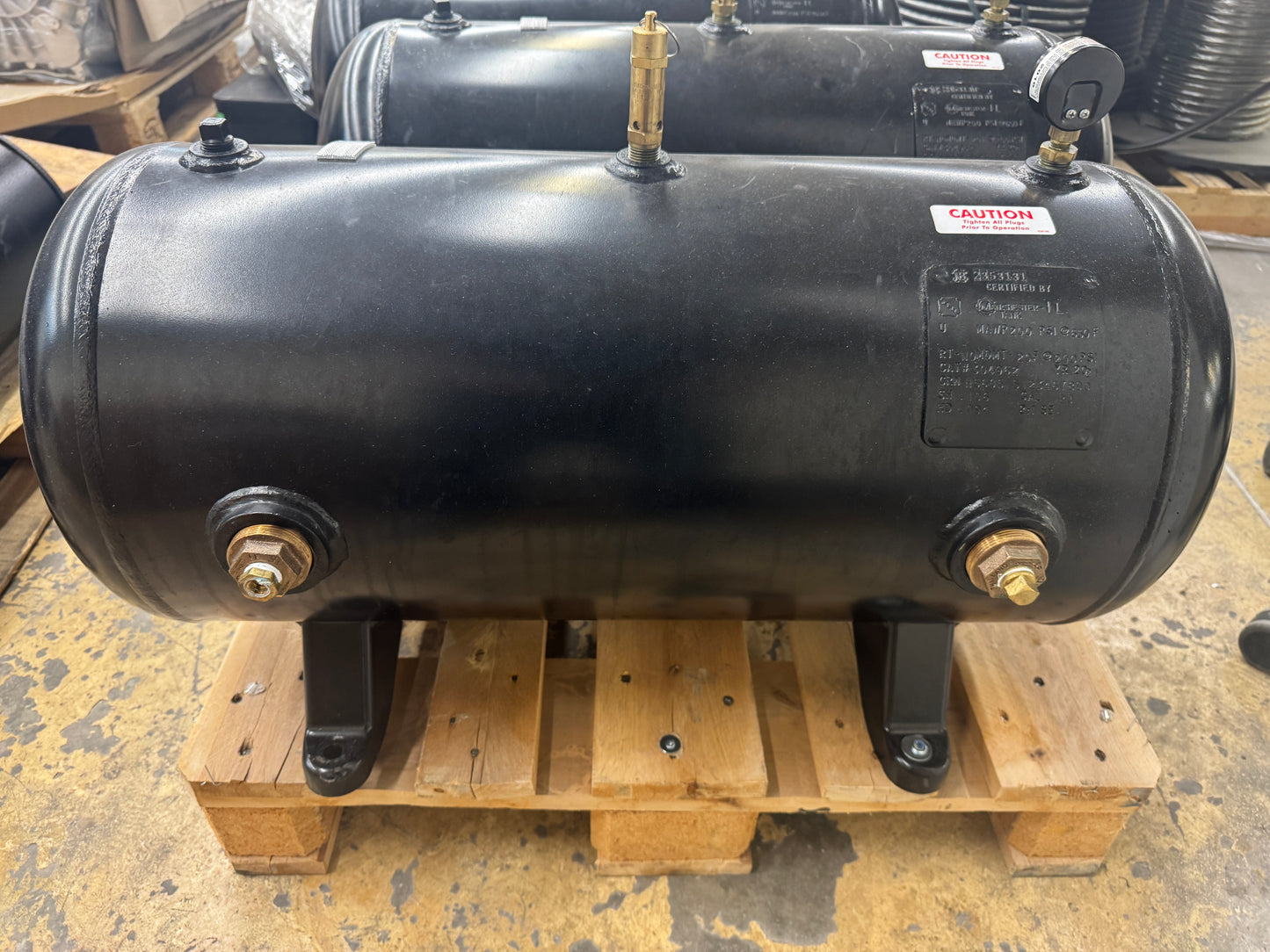 Manchester Horizontal Air Receiver Tank 304962 200 PSI MAWP