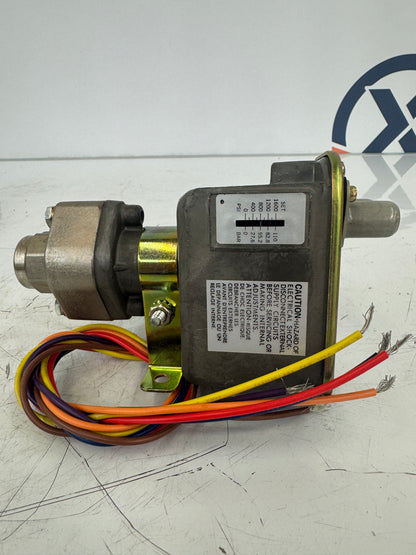 Barksdale Pressure Actuated Switch C9622-2 1/4 in. NPT Female 7000 PSI Proof Pressure m00383