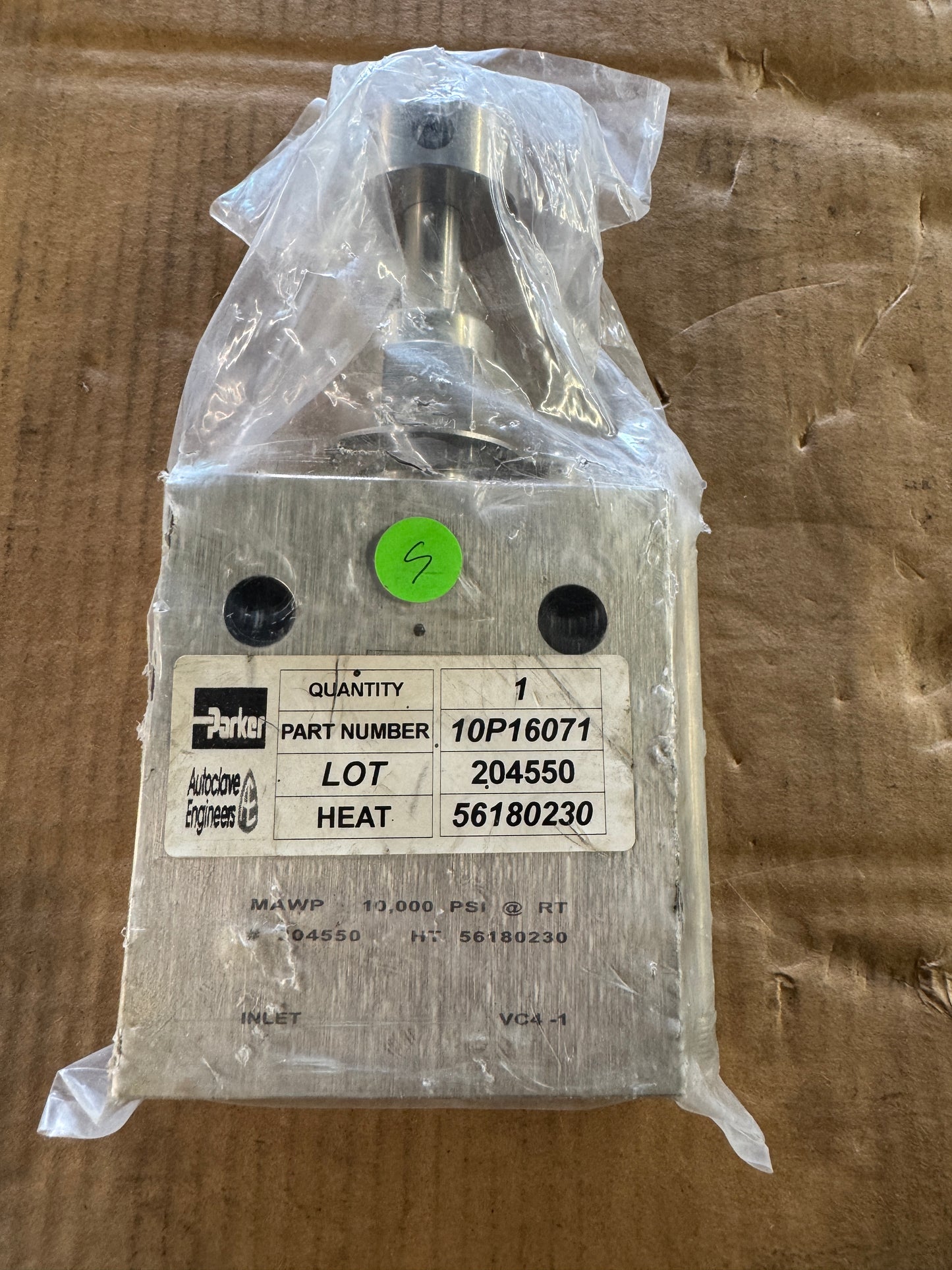 Parker Autoclave Engineers Pipe Needle Valve 10P16071 1 In. Pipe Size 10,000 PSI