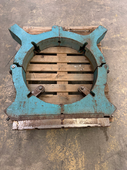 Lathe Steady Rest | Approx. 30 in. Bore Capacity