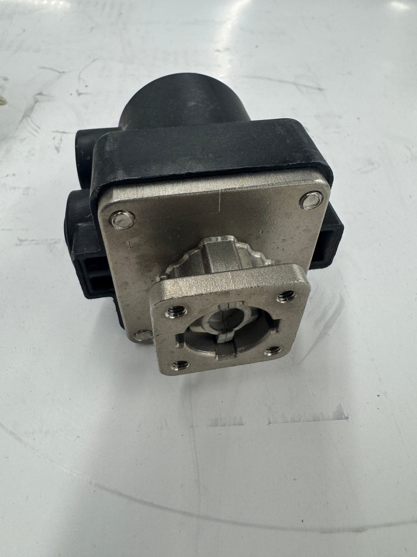 Gemu Pneumatic Diaphragm Valve Type 687 0 to 145 PSI