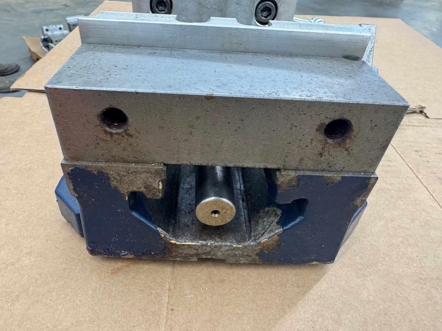 TE-CO Mfg Machine Vise PWS-6900 | 6 In. Jaw Width, 9 In. Jaw Opening m00840