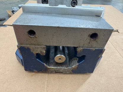 TE-CO Mfg Machine Vise PWS-6900 | 6 In. Jaw Width, 9 In. Jaw Opening m00840