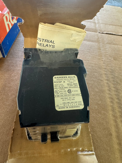 Siemens-Allis RCC5PI Control Relay 120V AC Open Box Unused