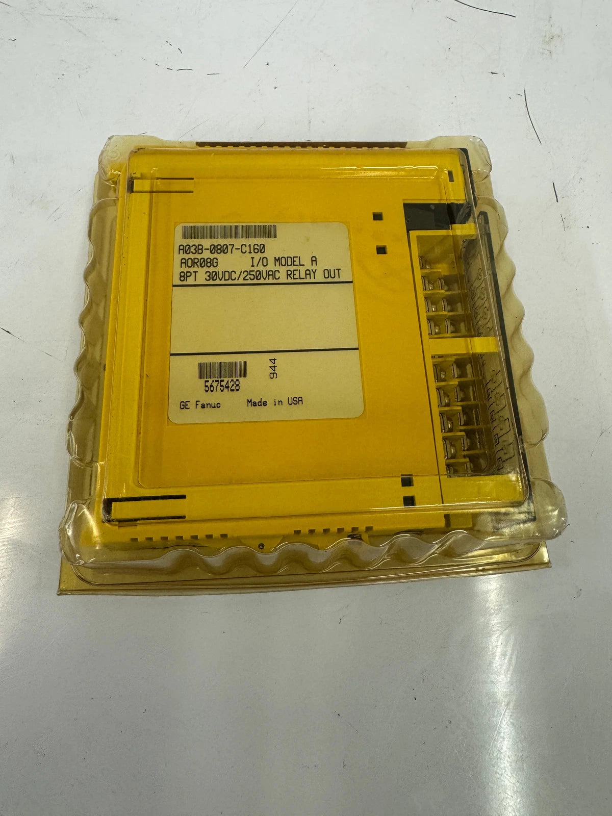 GE Fanuc I/O Module Model A Relay Output Module A03B-0807-C160 30V DC / 250V AC