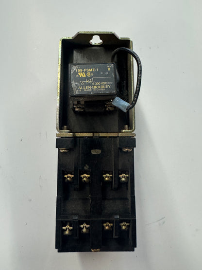 Allen-Bradley Master Control DC Relay 700DC-PK800Z24 24V DC