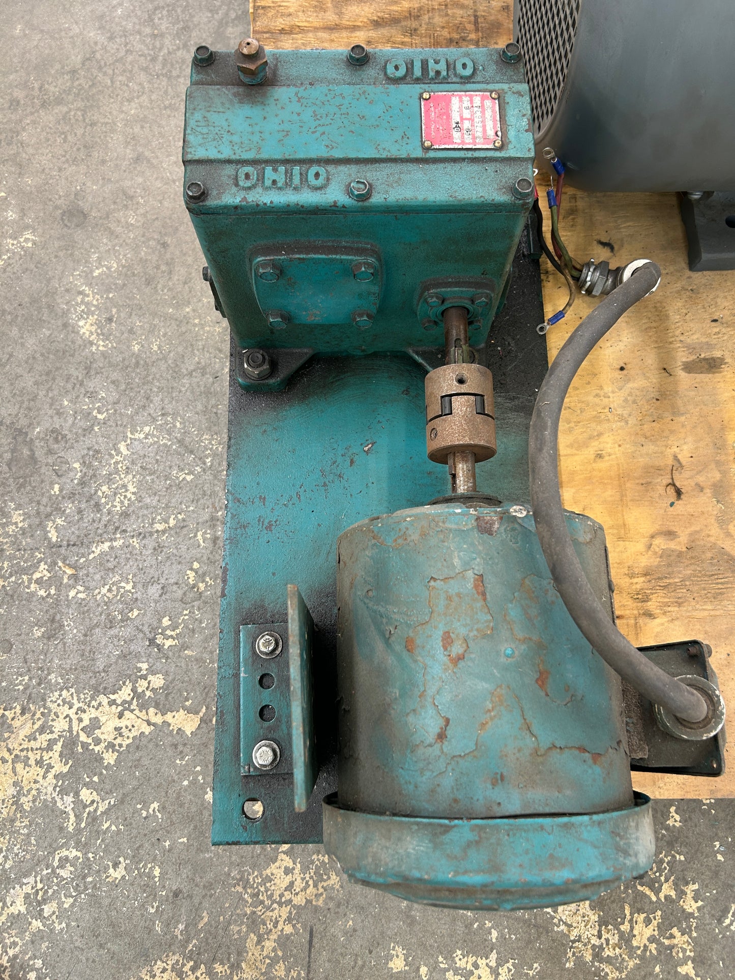 Ohio Gear Worm Gear Reducer with Motor O-3, Assembly B, 50:1 Ratio - Variable 0 RPM