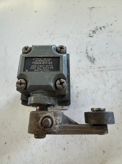 Allen-Bradley Oiltight Limit Switch 802T-FP 120-600V AC
