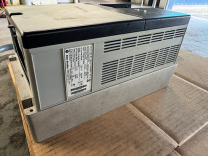 Allen-Bradley 20AD034A3AYNANC0 PowerFlex 70 AC Drive 480V AC 3-Phase 01564