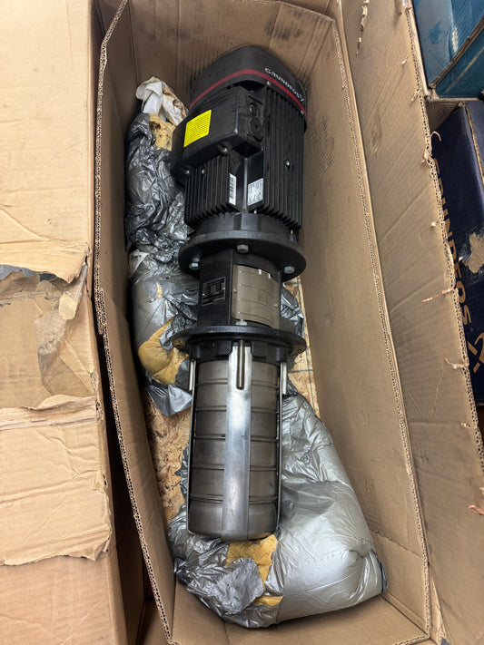 Grundfos Immersible Multistage Coolant Pump MTR15-5/2 A-WB-A-HUUV 363/194 PSI Max