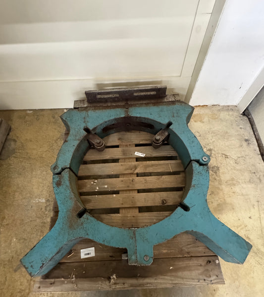 Lathe Steady Rest | Approx. 30 in. Bore Capacity