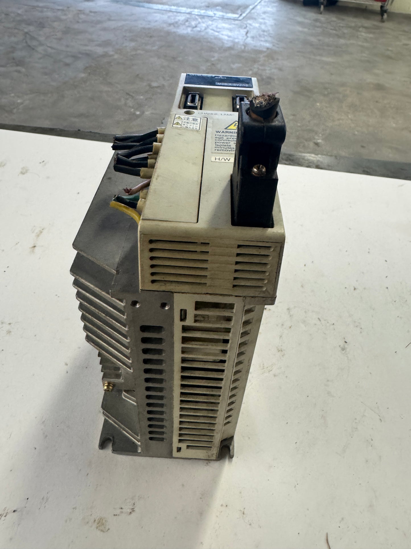 Mitsubishi Electric Servo Drive Unit MDS-A-SVJ-10