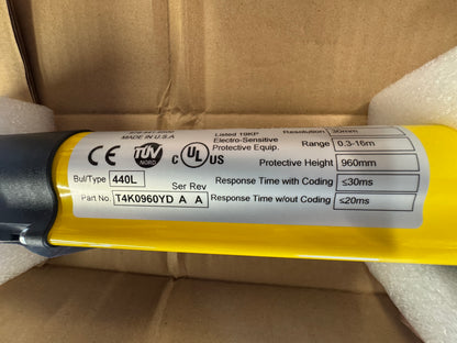 Allen-Bradley 440L-T4K0960YD Safety Light Curtain Transmitter 24V DC