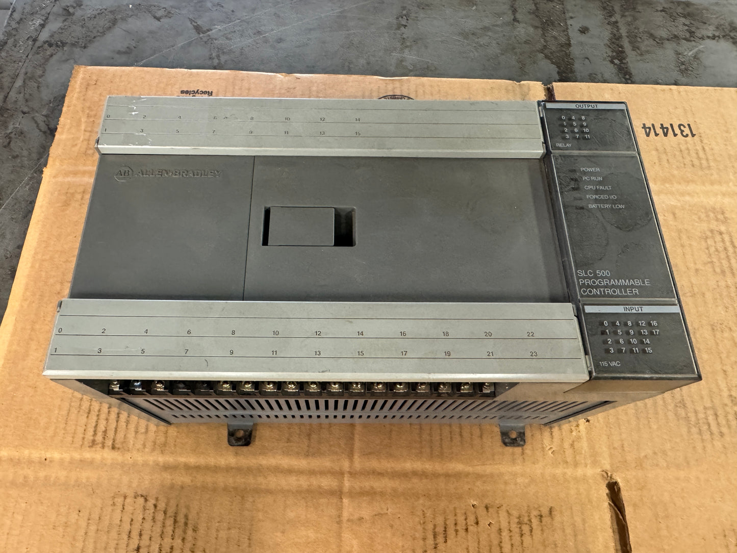 Allen-Bradley 1747-L30A SLC 500 Processor Unit 120/240 VAC