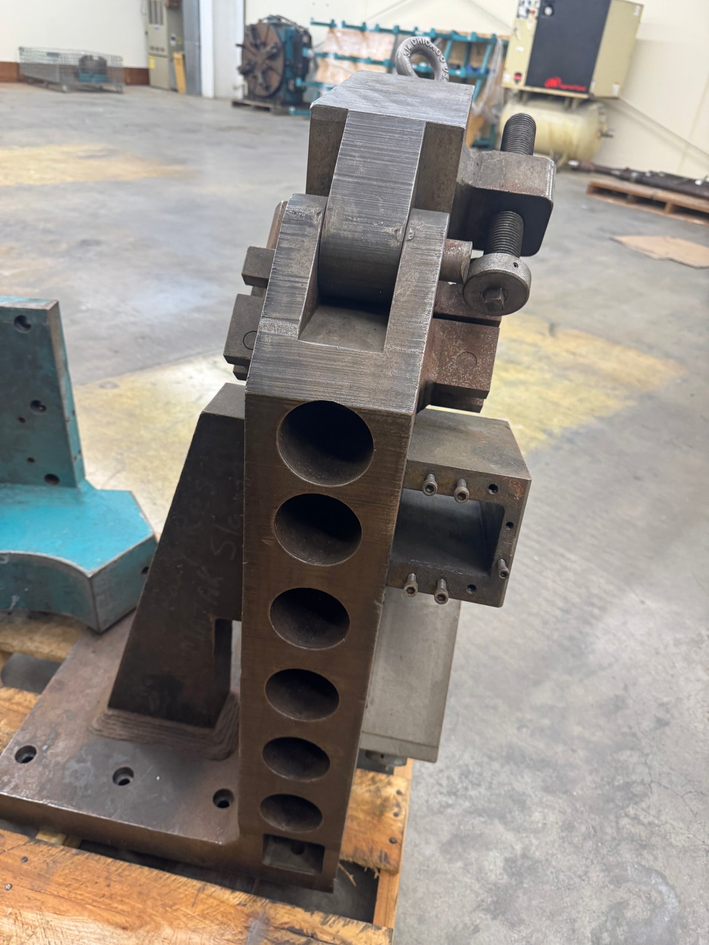 Heavy Duty Lathe Steady Rest EP1 12/21 18X18
