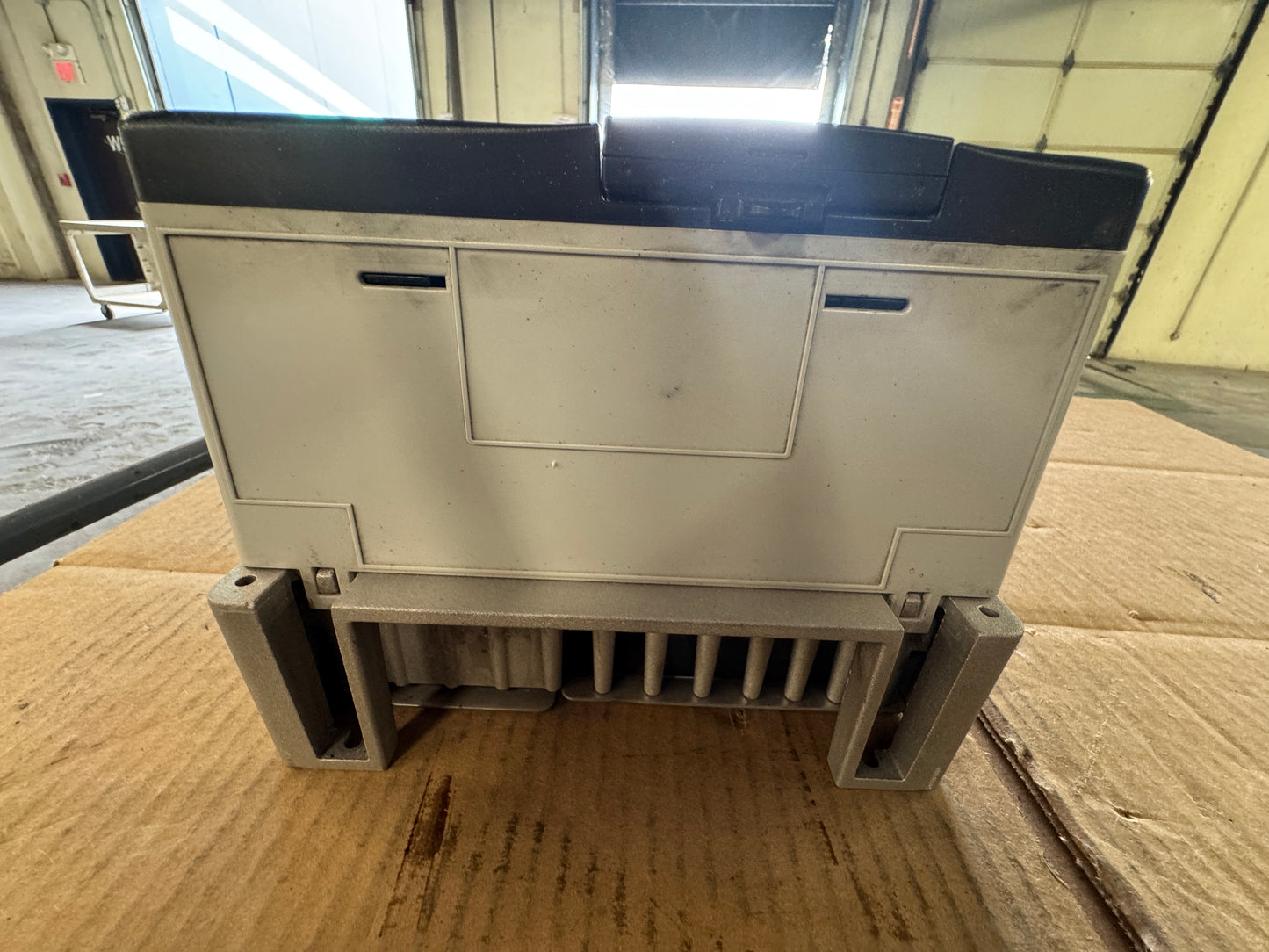 Allen-Bradley 20AD034A3AYNANC0 PowerFlex 70 AC Drive 480V AC 3-Phase 01560