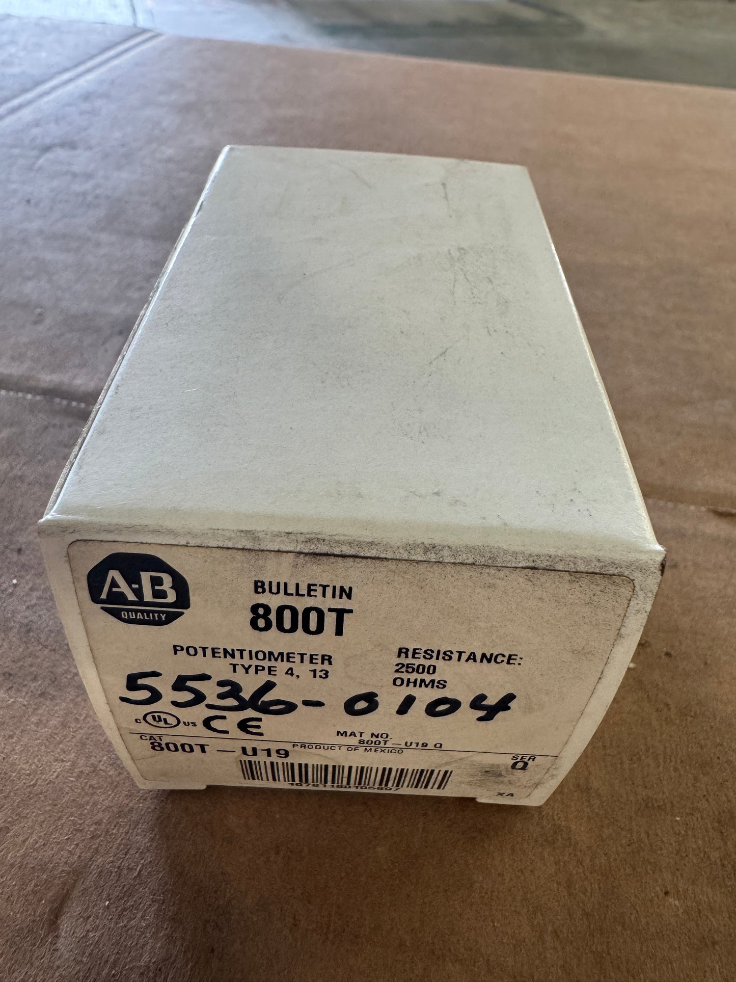 Allen-Bradley Potentiometer 800T-U19 300V AC/DC