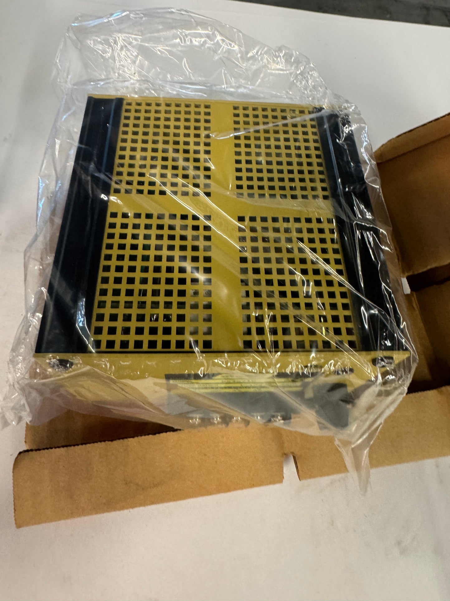 Acopian Regulated Power Supply B24G210
