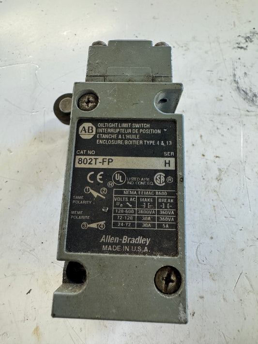 Allen-Bradley Oiltight Limit Switch 802T-FP 120-600V AC