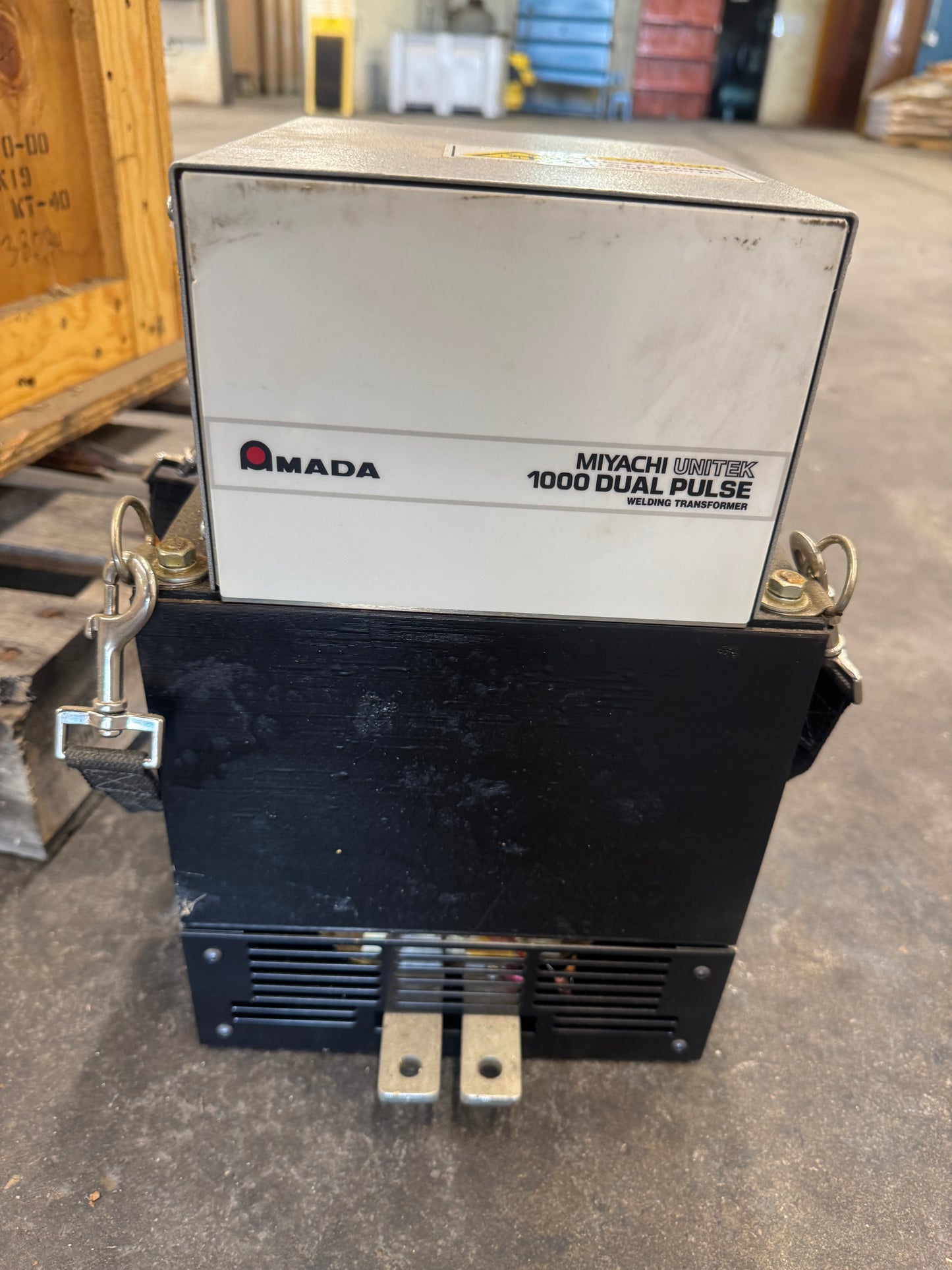 Amada Miyachi 1000ADP 115/220 Welding Transformer 115/220V Untested Surplus