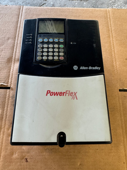 Allen-Bradley 20AD011A3AYNANC0 Variable Frequency Drive 480V AC 3-Phase Untested Surplus 01424