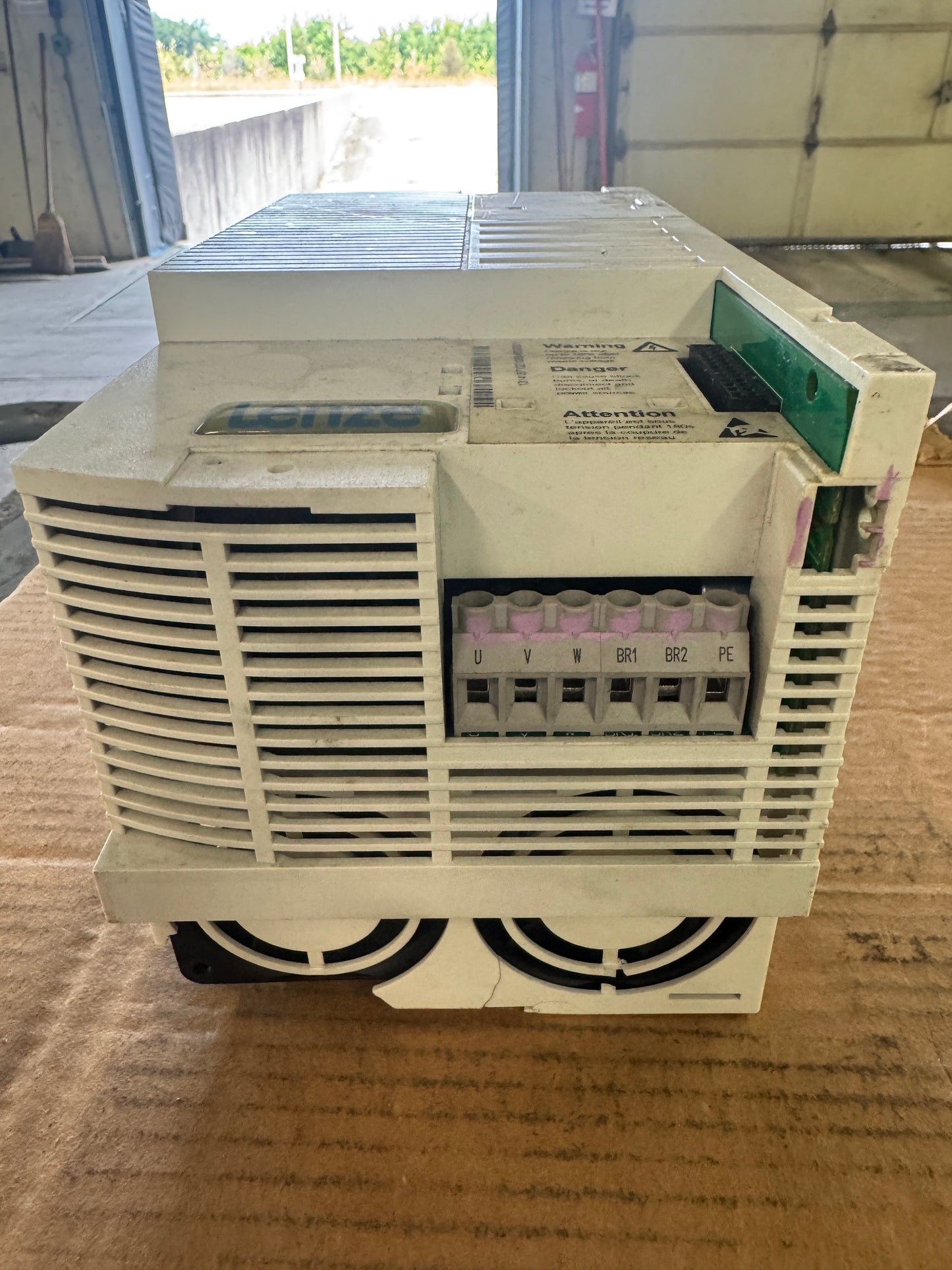 Lenze VFD E82EV752_4C - 8 kW Variable RPM