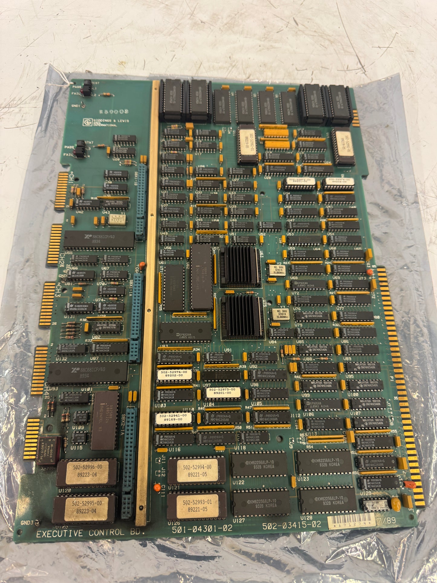 Giddings and Lewis Executive Control Board 501-04301-02
