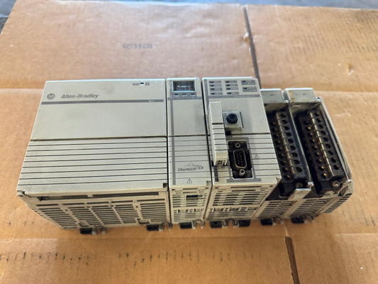 Allen-Bradley 1768-L43 PLC System 24 VDC