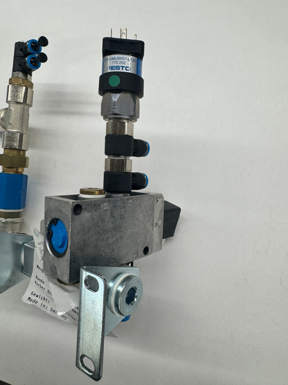 Festo Pneumatic Pressure Switch Assembly PEV-1/4-A-SW27-B-OD / 175252 G 1/4 15 to 145 PSI