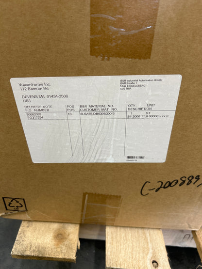 B&R Automation Servo Motor 8LSA55.DB030S300-3 - 4 kW 3000 RPM