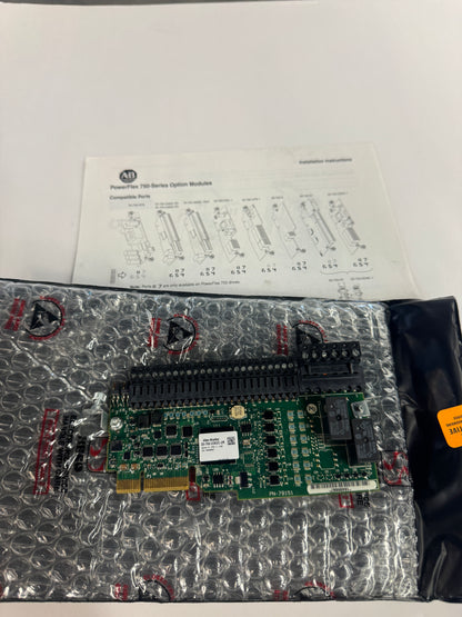 Allen-Bradley I/O Option Module 20-750-2262C-2R 24V DC m02238