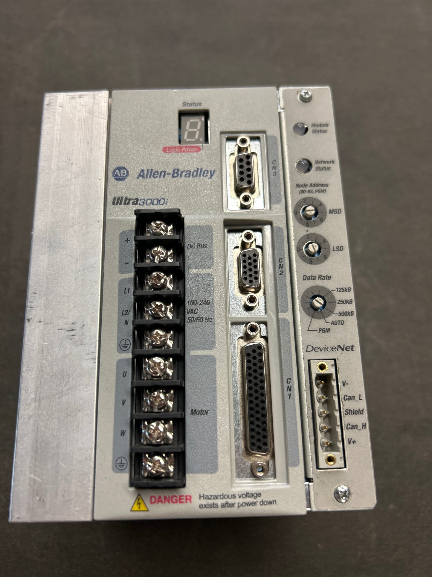 Allen-Bradley Servo Drive 2098-DSD-010X-DN Series C 100-240V AC