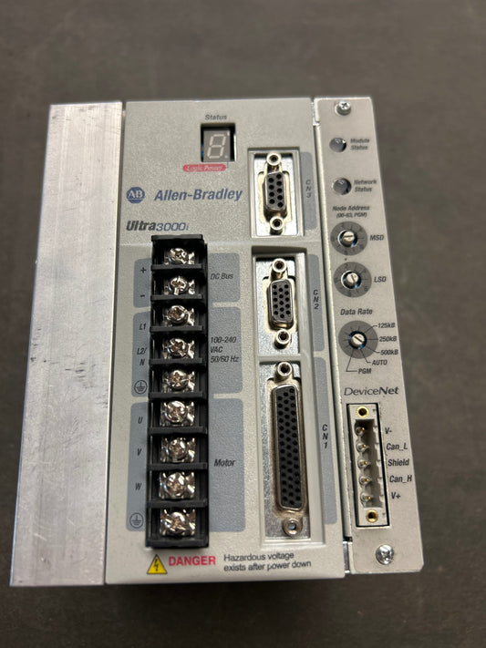 Allen-Bradley Servo Drive 2098-DSD-010X-DN Series C 100-240V AC