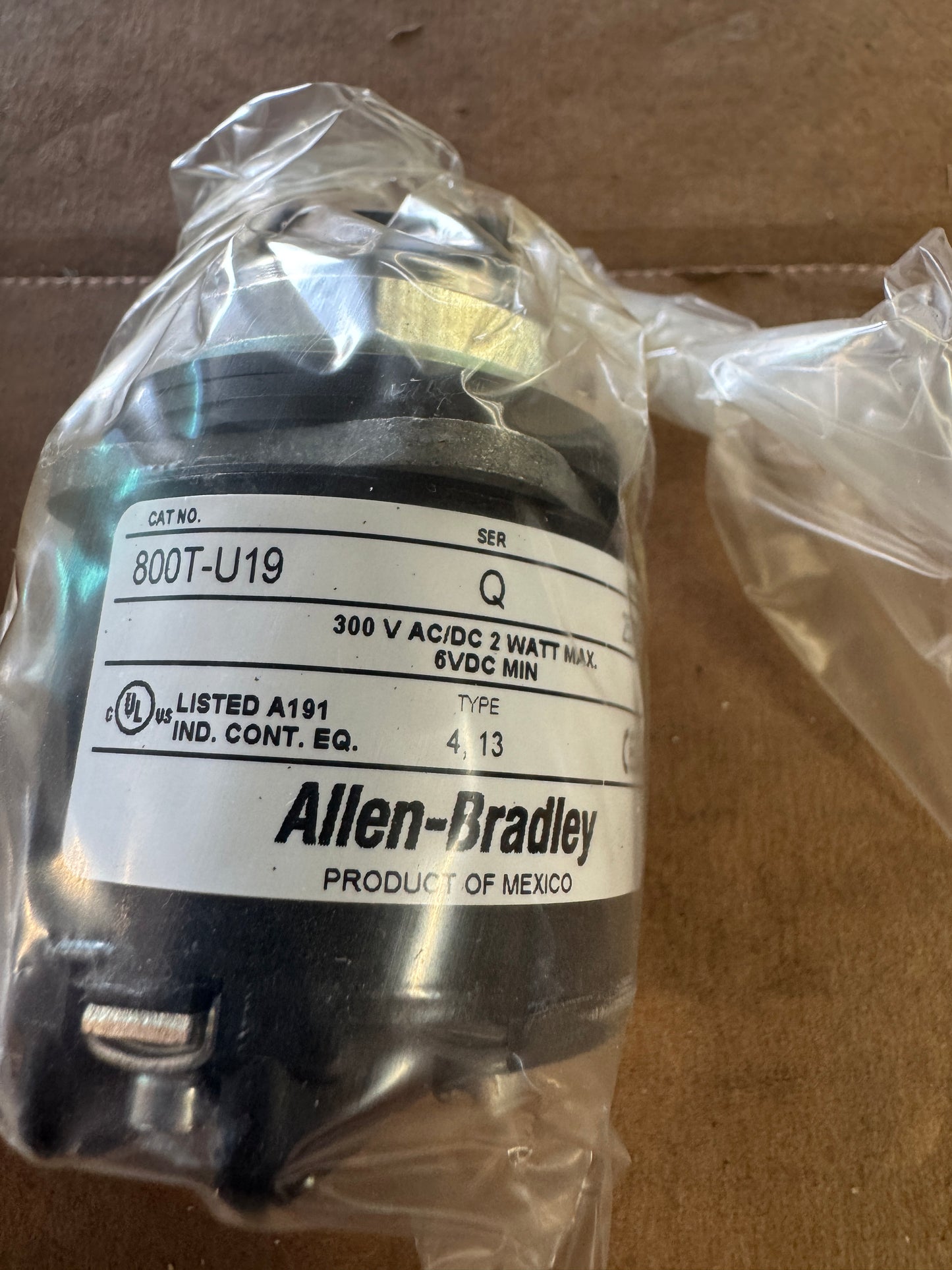 Allen-Bradley Potentiometer 800T-U19 300V AC/DC