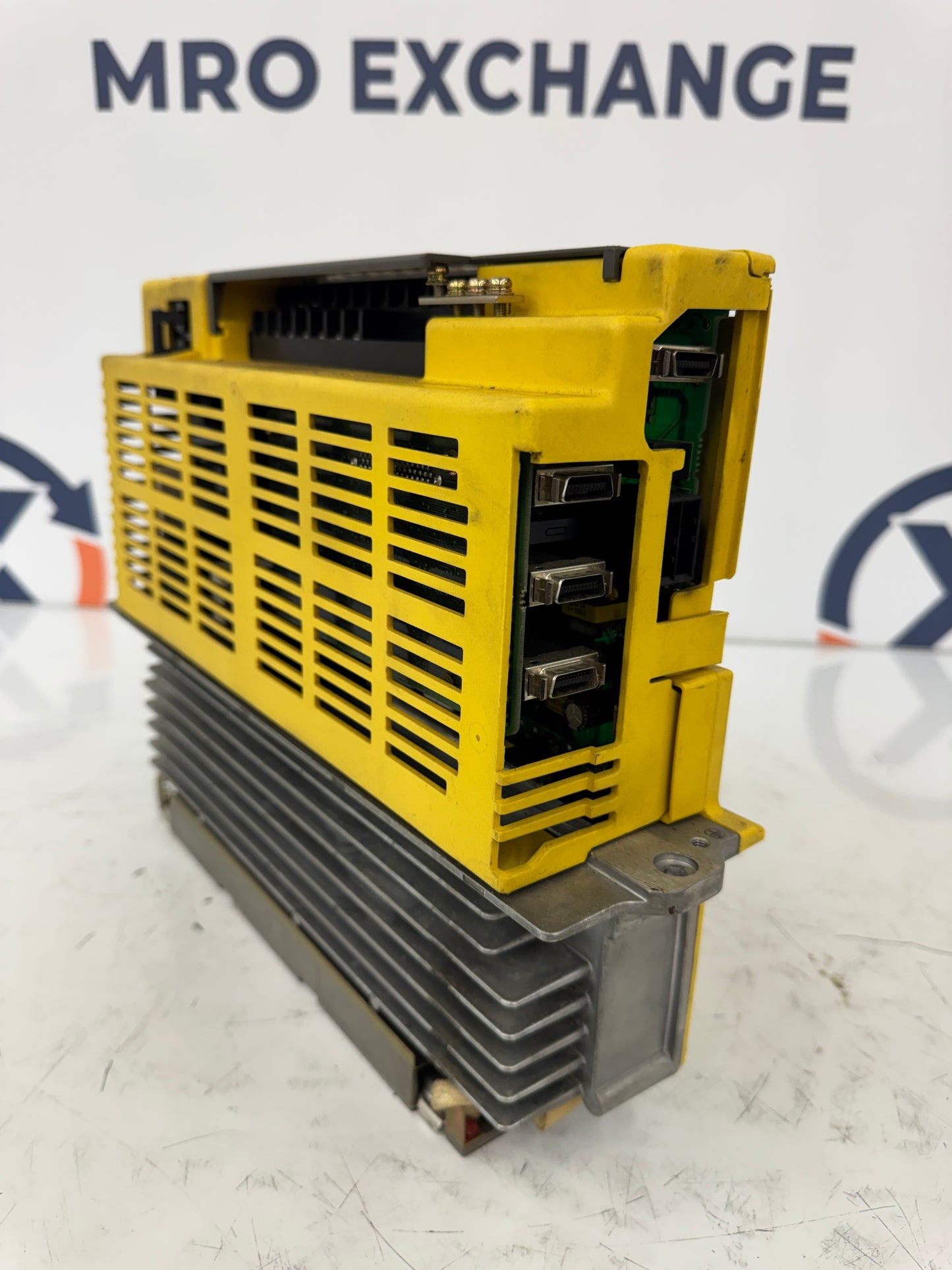 Fanuc Servo Amplifier Unit A06B-6089-H105 230V AC m00487