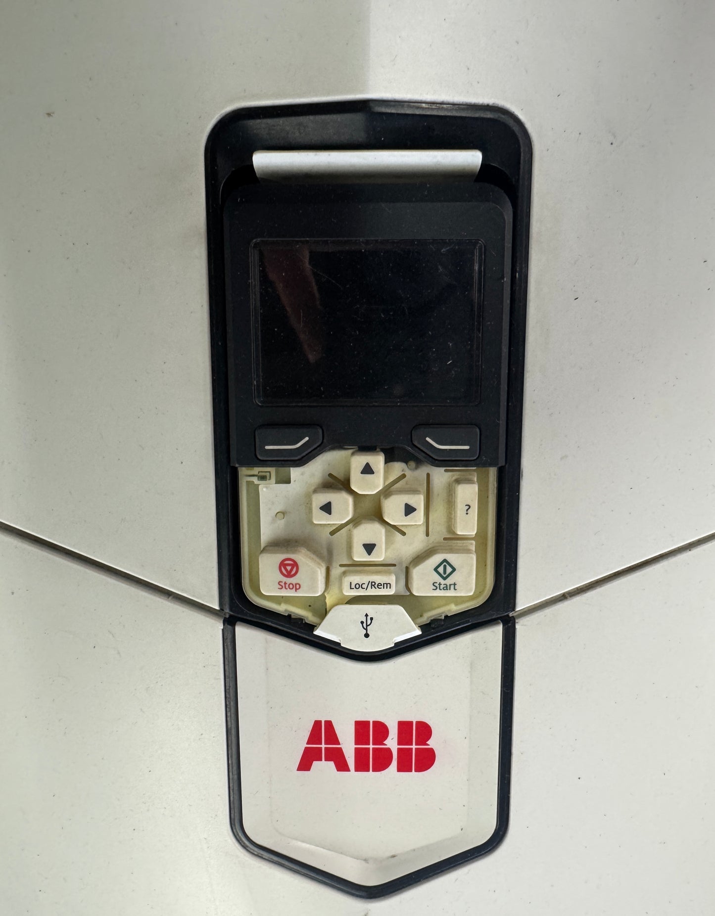 ABB VFD Drive ACS880-01-361A-5 - 200 HP Variable RPM