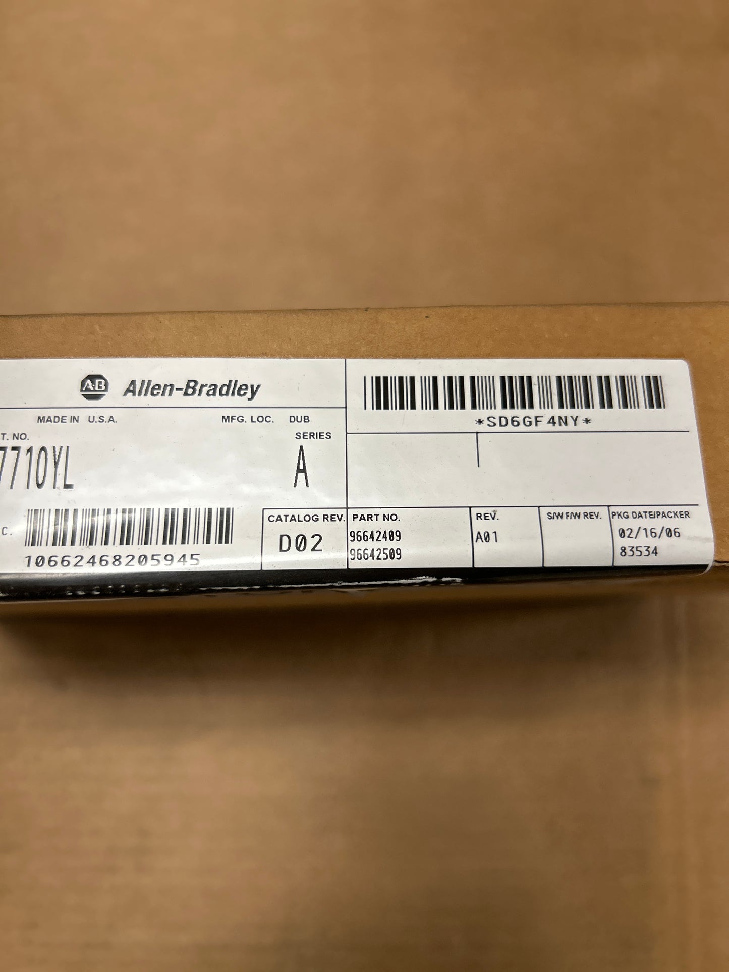 Allen-Bradley Contact Output Module 1771-OYL 24V AC/DC