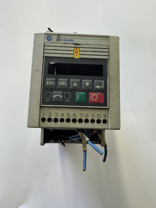 Allen-Bradley Variable Speed Drive 160-BA02NSF1 380-460V 3-Phase