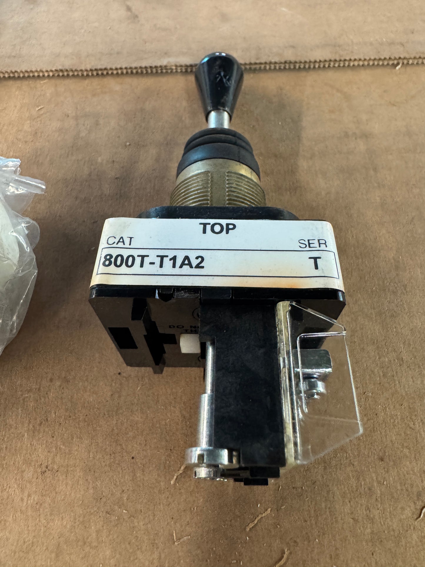 Allen-Bradley Toggle Switch 800T-T1A2XEXX 600 VAC