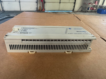 Allen-Bradley 1761-L32BWB PLC 24V DC