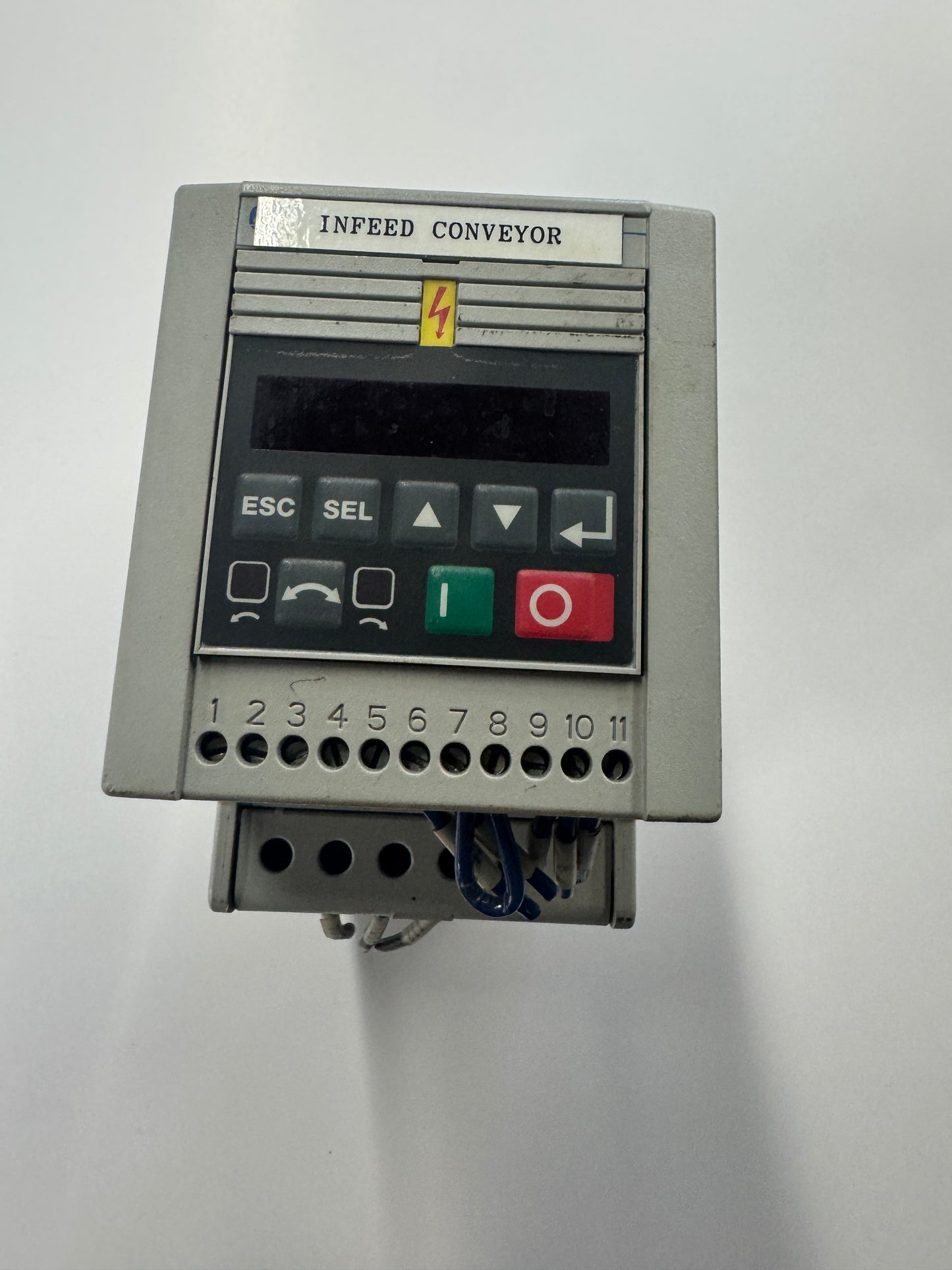 Allen-Bradley Variable Speed Drive 160-AA04NSF1P1 200-240V 3-Phase