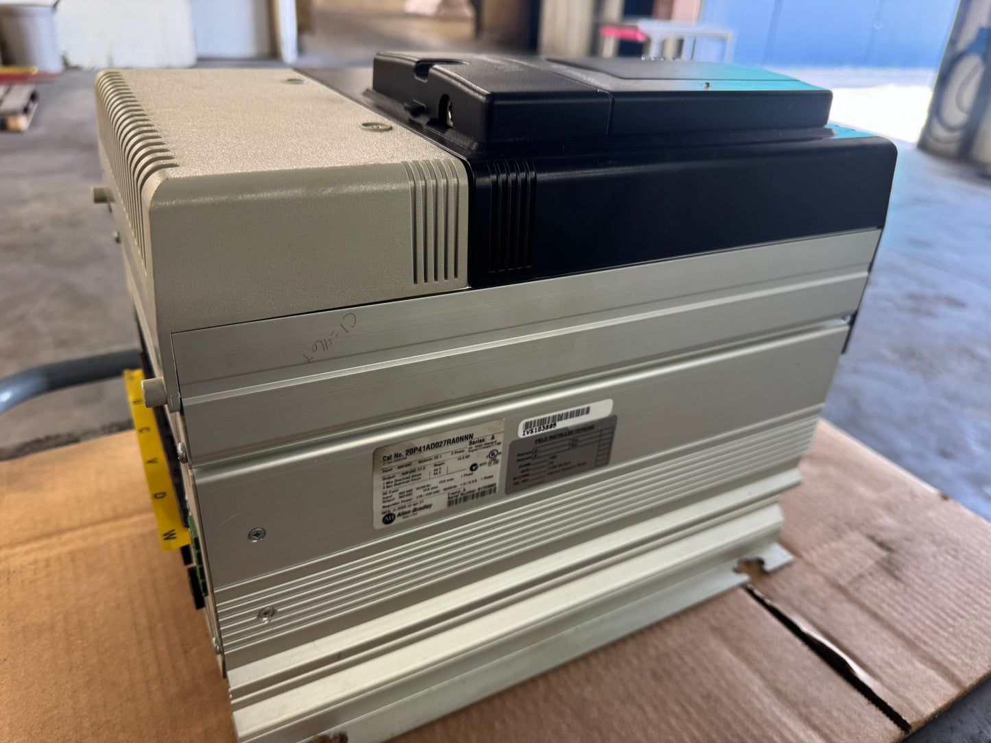 Allen-Bradley 20P41AD027RA0NNN DC Drive 01596