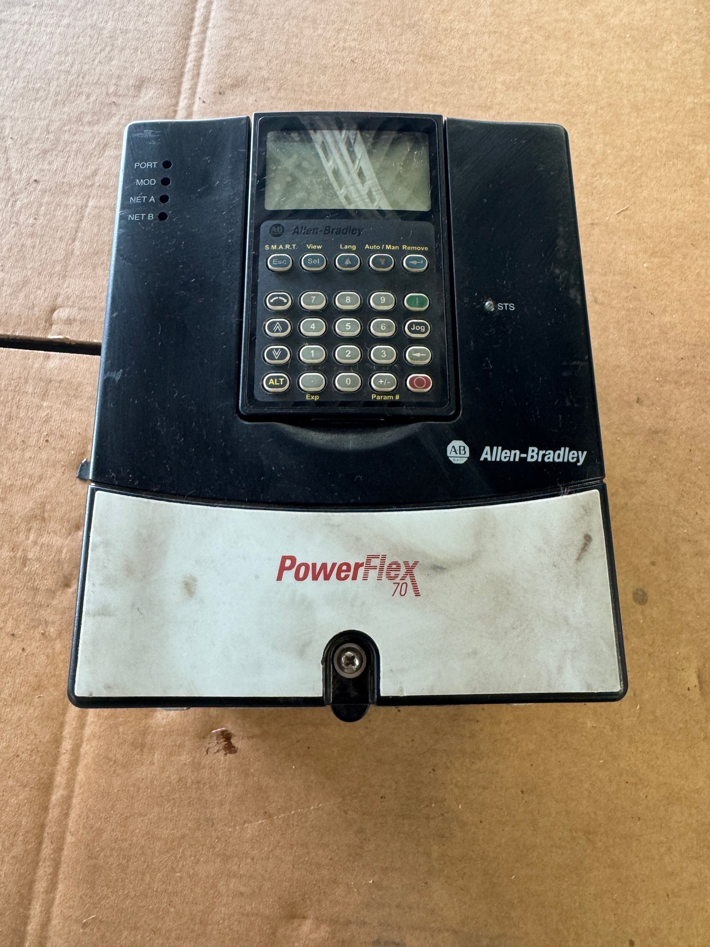 Allen-Bradley 20AD5P0A3AYNNNC0 Variable Frequency Drive 480V AC 3-Phase Untested Surplus 01420