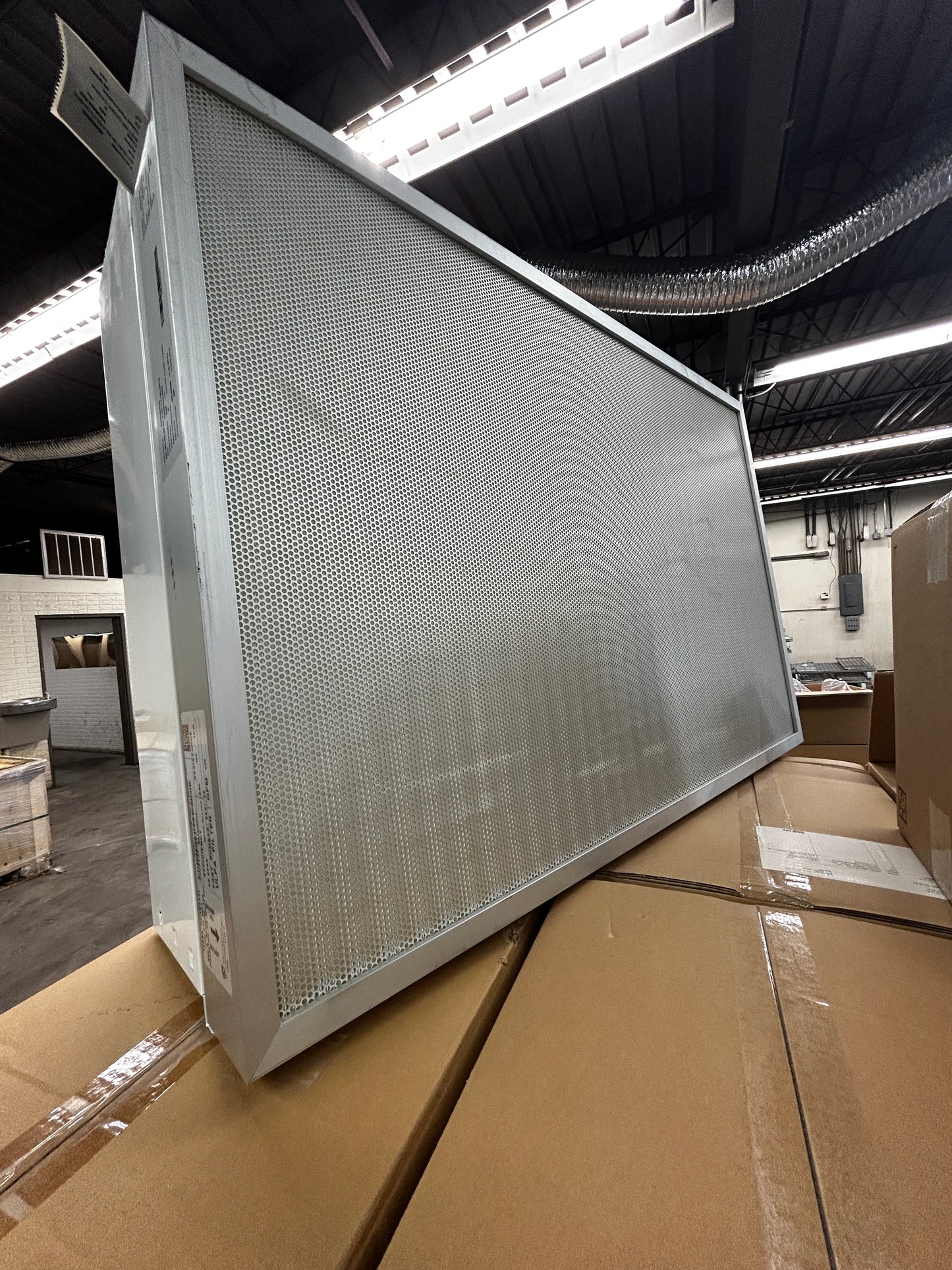 Terra Universal 6601-23-U Fan Filter Unit 120 V Appears Unused