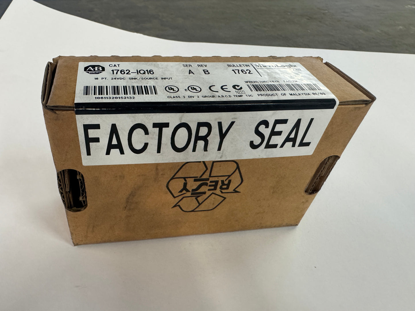 Allen-Bradley Digital Input Module 1762-IQ16 24 VDC